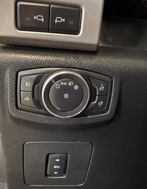 Ford F-150 photo 17