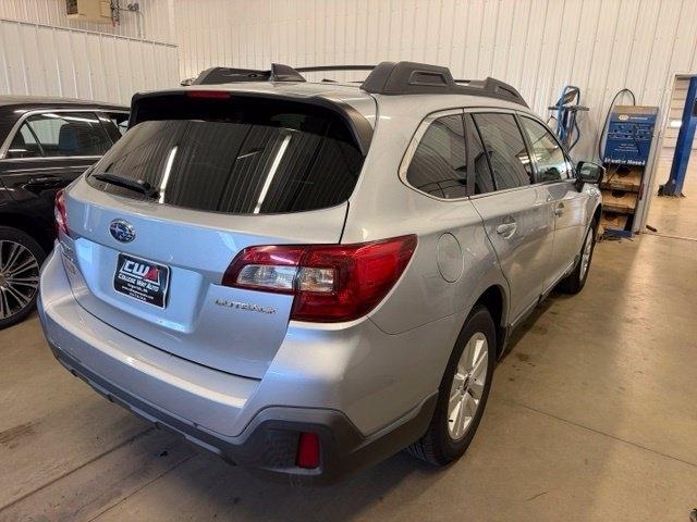 Subaru Outback photo 6