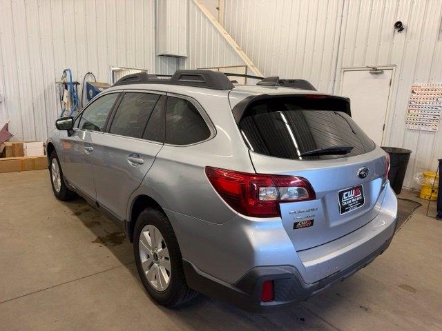 Subaru Outback photo 8