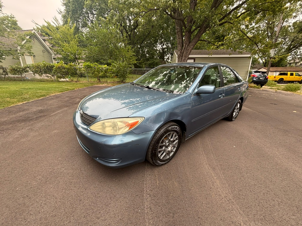 2004 Toyota Camry LE