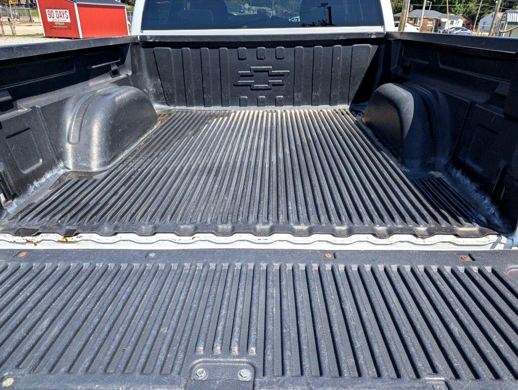 Chevrolet Silverado 1500 LS Crew Cab 2WD 2005