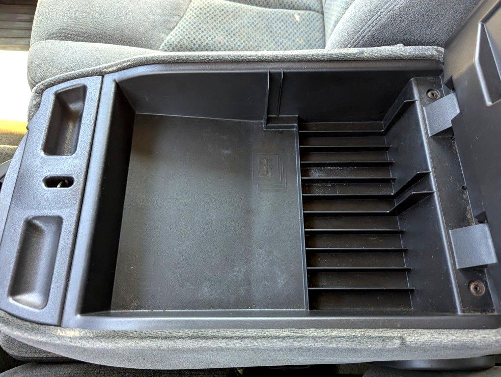 Chevrolet Silverado 1500 LS Crew Cab 2WD 2005
