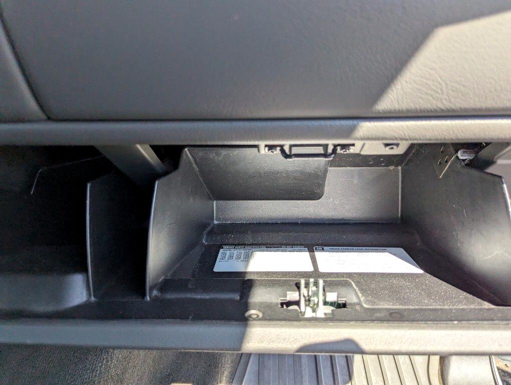 Chevrolet Silverado 1500 LS Crew Cab 2WD 2005