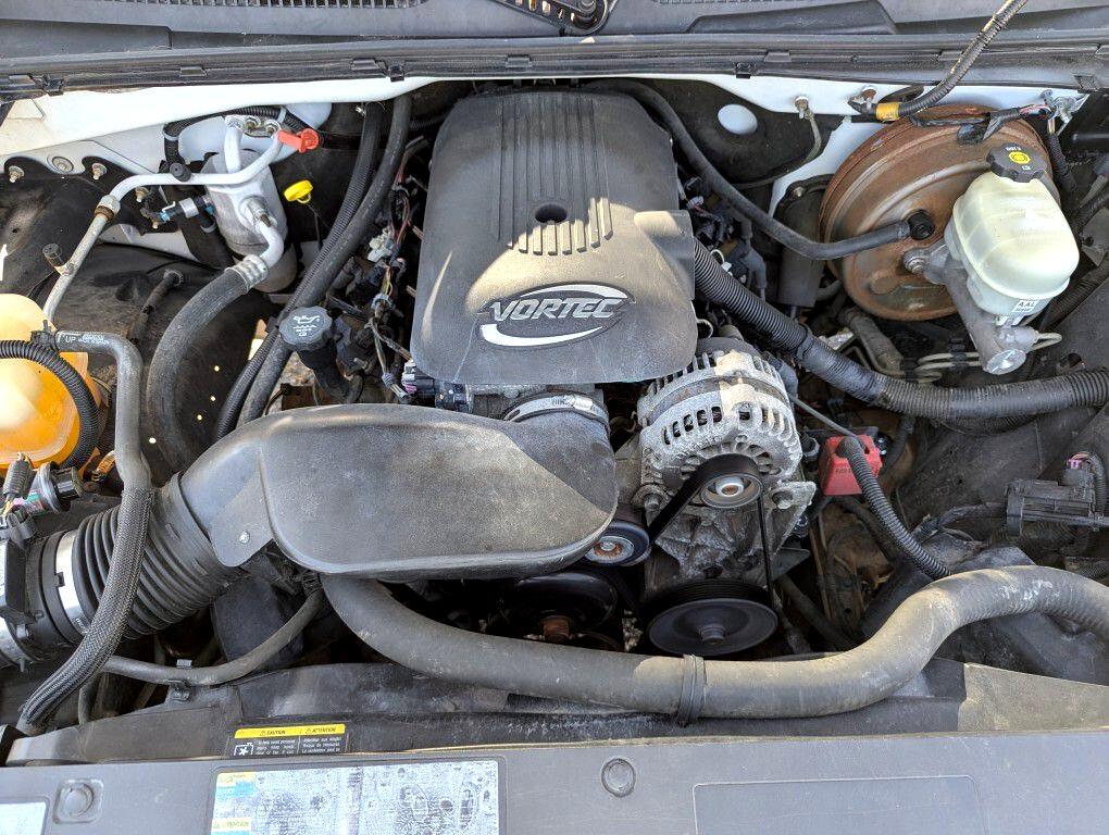 Chevrolet Silverado 1500 LS Crew Cab 2WD 2005