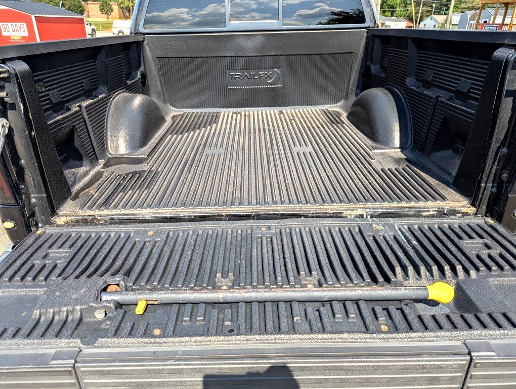 Ford F-150 SVT Raptor SuperCrew 5.5-ft. Bed 4WD 2014