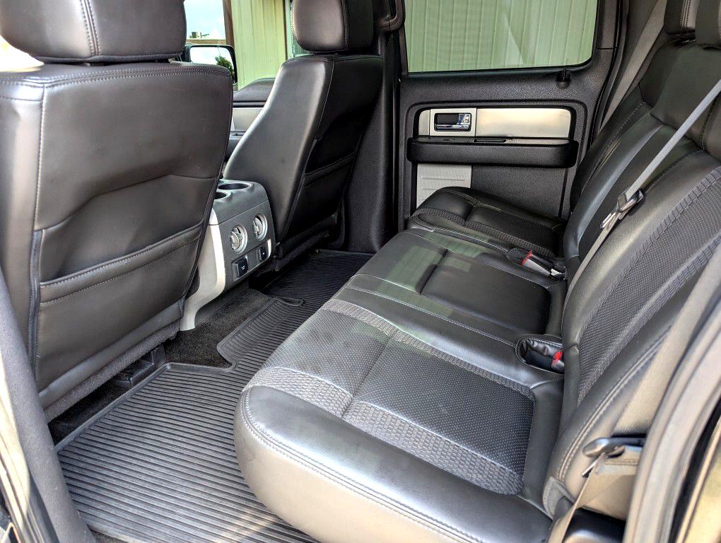 Ford F-150 SVT Raptor SuperCrew 5.5-ft. Bed 4WD 2014