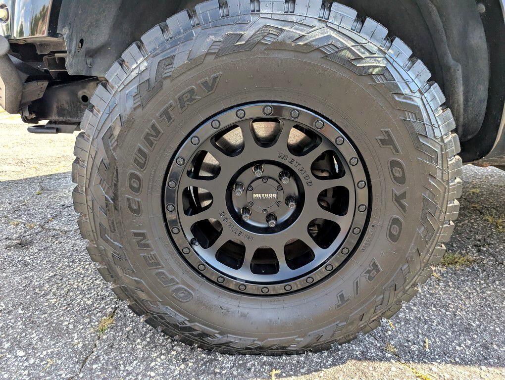 Ford F-150 SVT Raptor SuperCrew 5.5-ft. Bed 4WD 2014