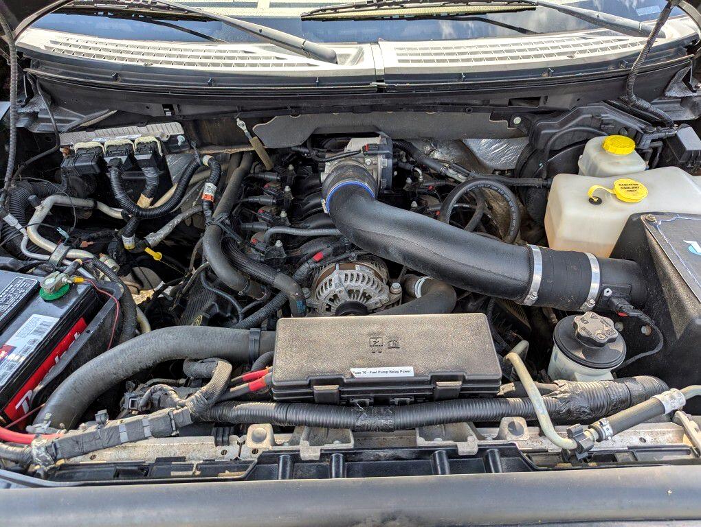 Ford F-150 SVT Raptor SuperCrew 5.5-ft. Bed 4WD 2014