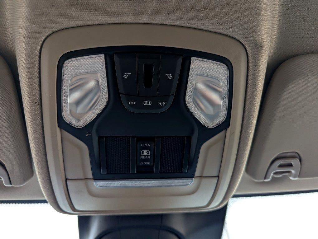 RAM 2500 Tradesman Crew Cab SWB 4WD 2019