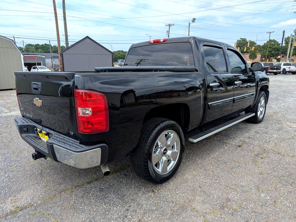 Chevrolet Silverado 1500 LT Crew Cab 2WD 2011