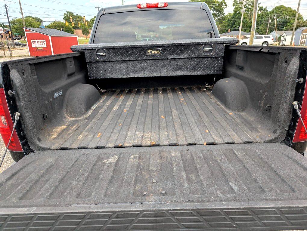 Chevrolet Silverado 1500 LT Crew Cab 2WD 2011