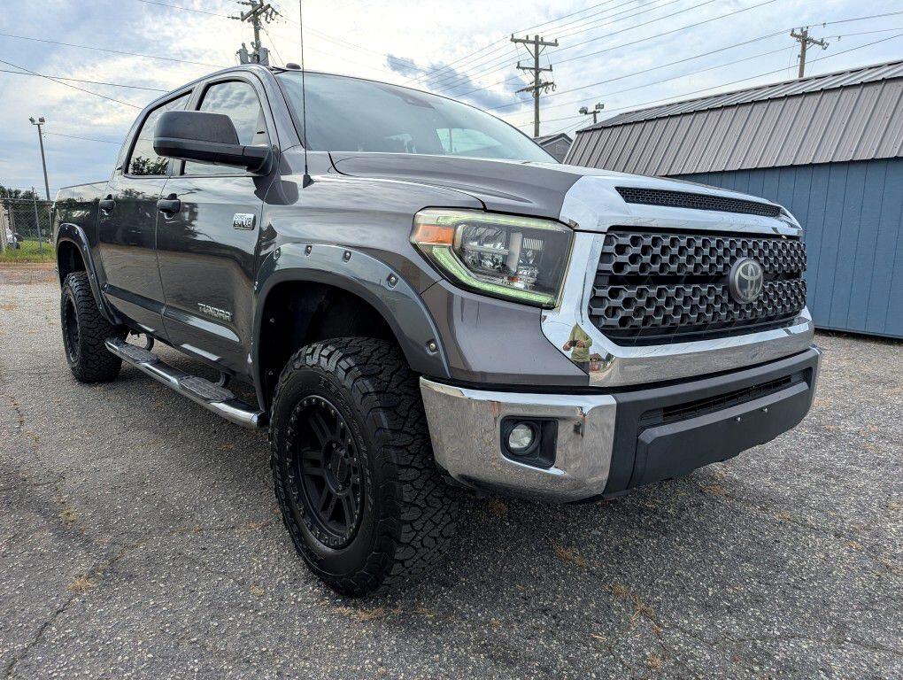 2018 Toyota Tundra SR5 5.7L V8 CrewMax 4WD