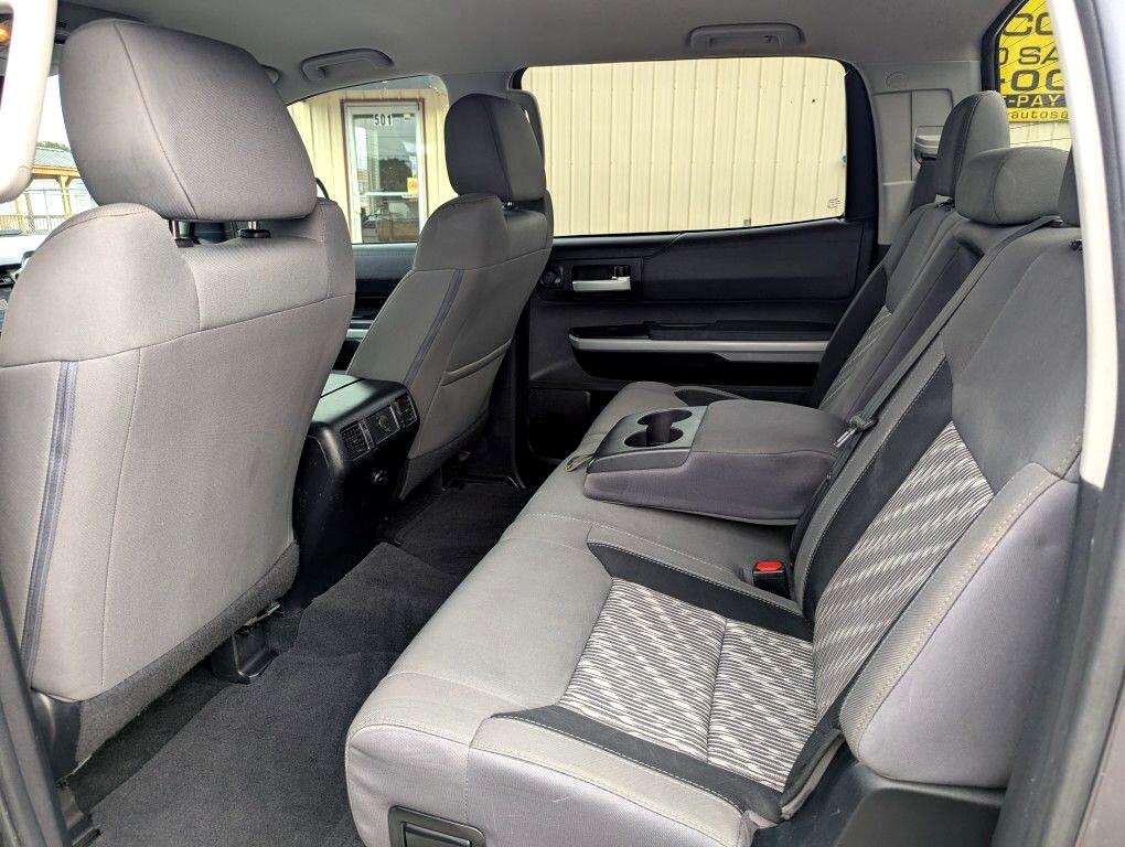 Toyota Tundra SR5 5.7L V8 CrewMax 4WD 2018