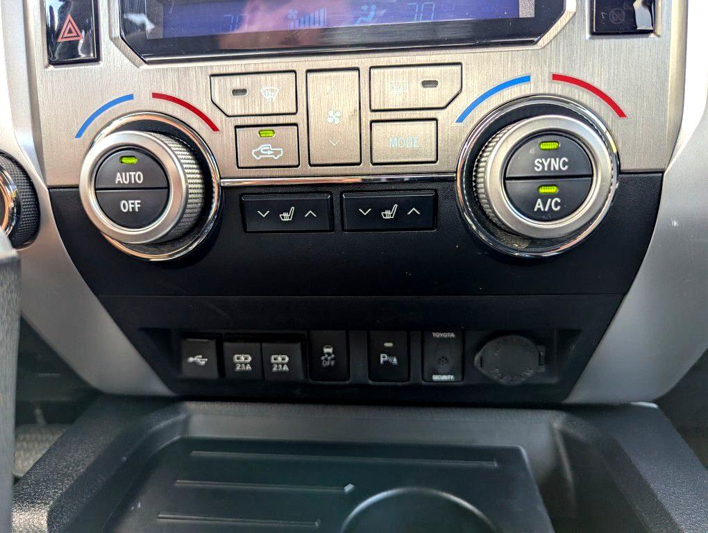 Toyota Tundra Limited 5.7L CrewMax 4WD 2020