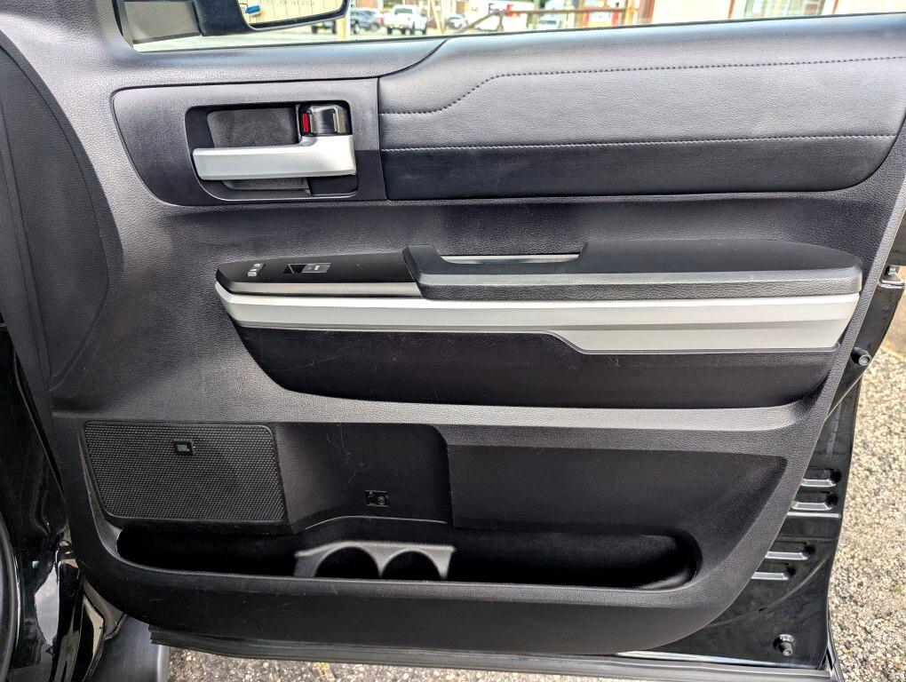Toyota Tundra Limited 5.7L CrewMax 4WD 2020