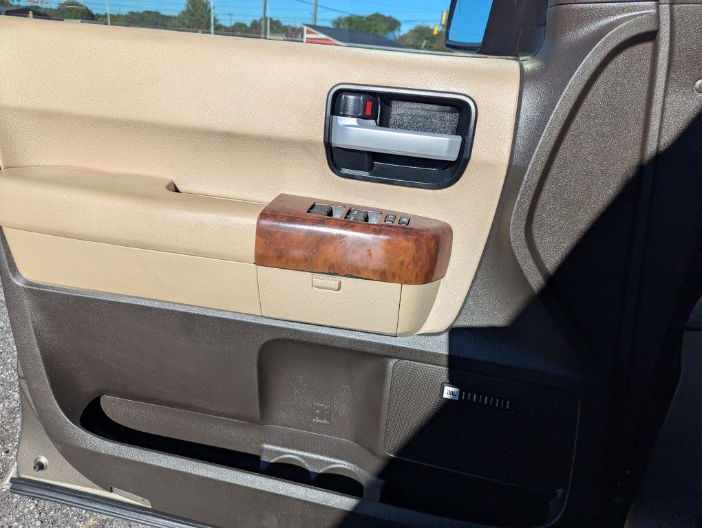Toyota Sequoia Limited 2WD 2011