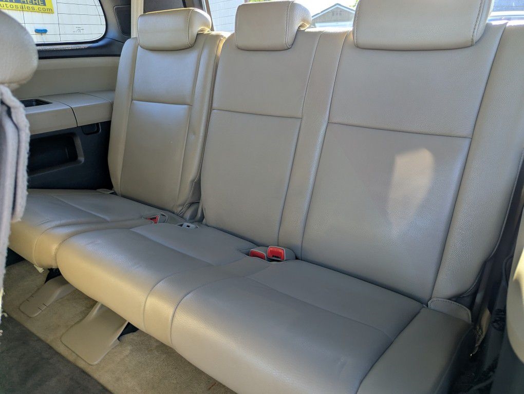 Toyota Sequoia Limited 2WD 2011