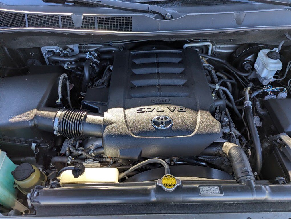 Toyota Sequoia Limited 2WD 2011