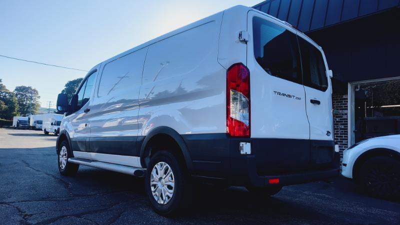 Ford Transit 250 Van 2023