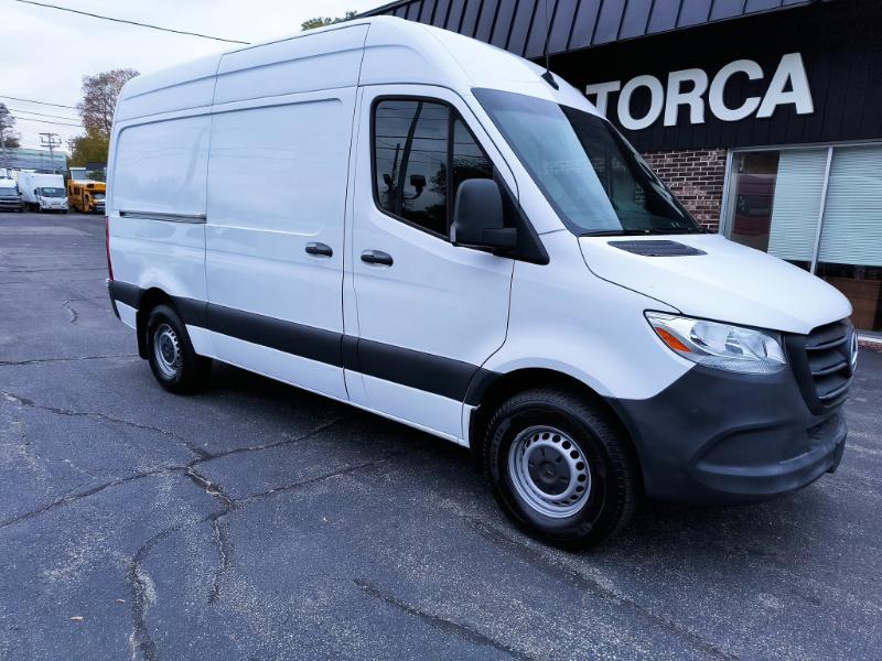Mercedes-Benz Sprinter 2500 144-in. WB 2020 Mercedes-Benz Sprinter 2500 144-in. WB 2020