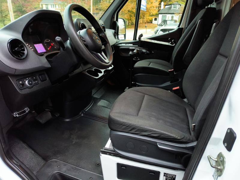 Mercedes-Benz Sprinter 2500 144-in. WB 2020 Mercedes-Benz Sprinter 2500 144-in. WB 2020