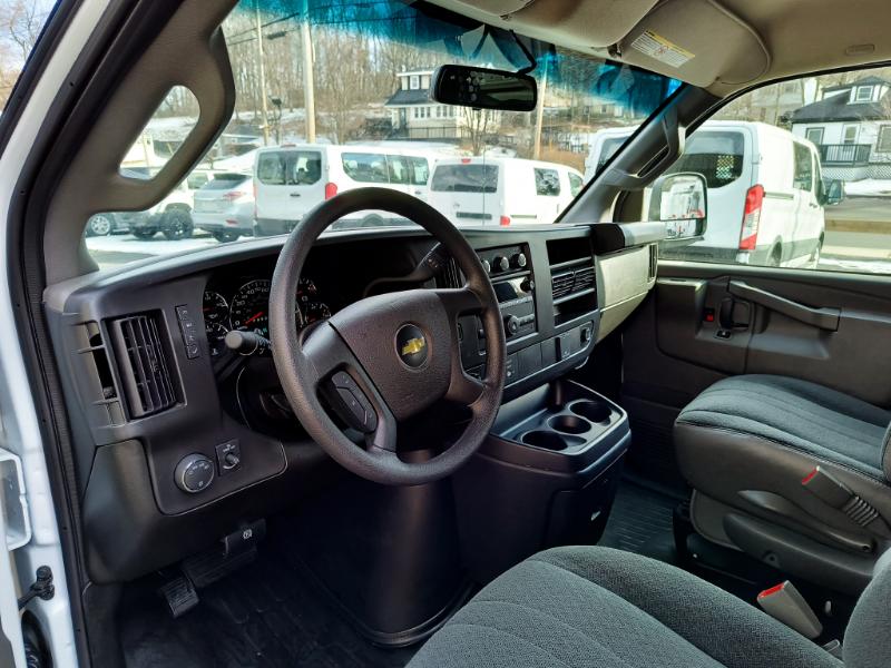 Chevrolet Express 2500 Cargo 2024