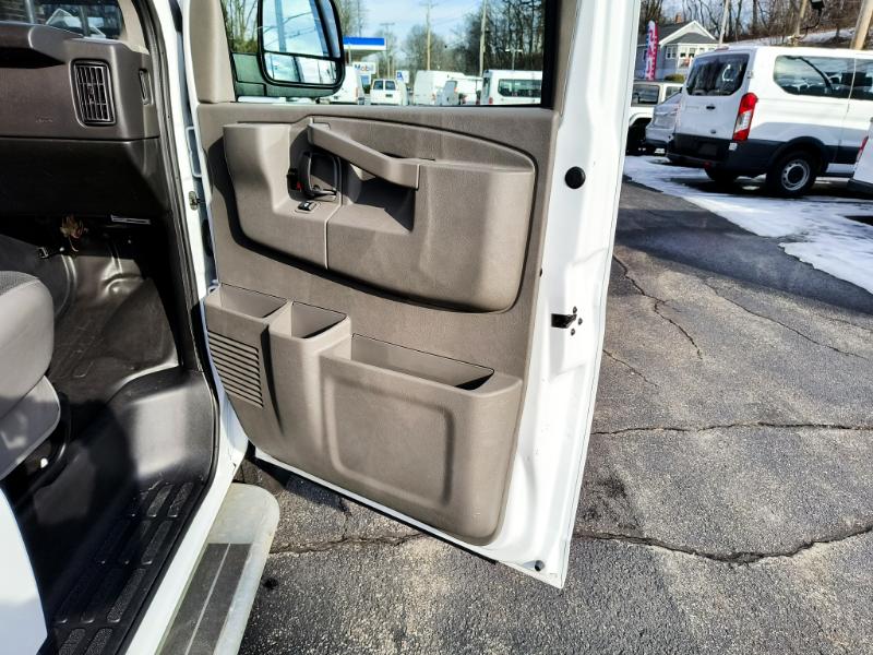 Chevrolet Express 2500 Cargo 2024