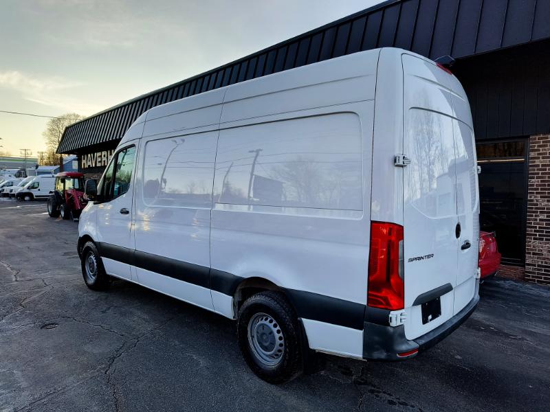 Mercedes-Benz Sprinter 2500 144-in. WB 2021