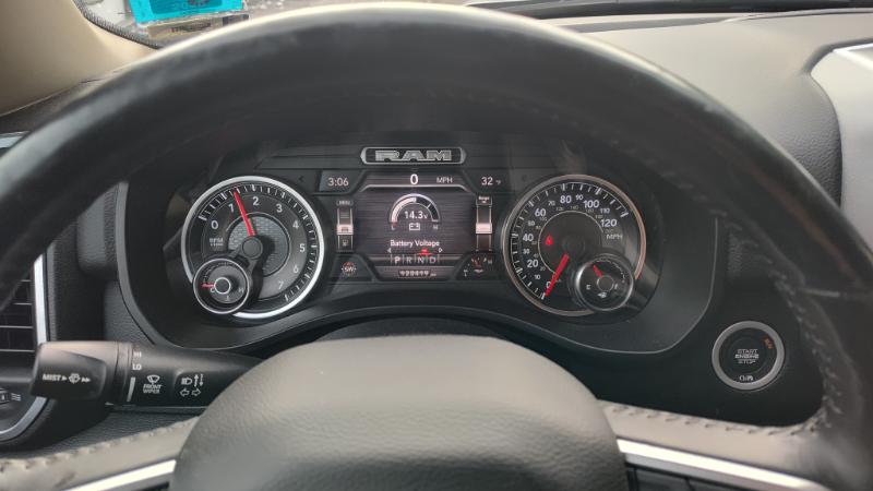 RAM 1500 Big Horn Crew Cab SWB 4WD 2019