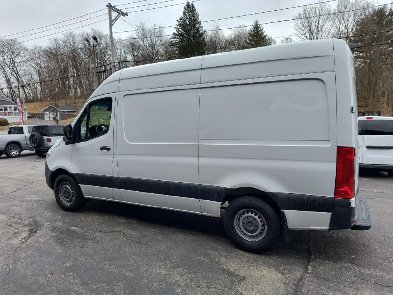 Mercedes-Benz Sprinter 2500 144-in. WB 2020