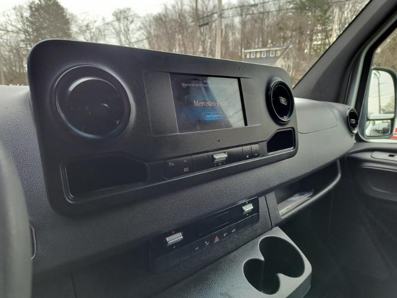 Mercedes-Benz Sprinter 2500 144-in. WB 2020