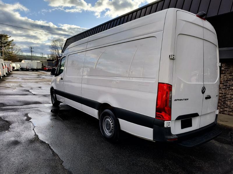 Mercedes-Benz Sprinter 2500 170-in. WB 2021