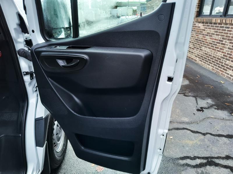 Mercedes-Benz Sprinter 2500 170-in. WB 2021