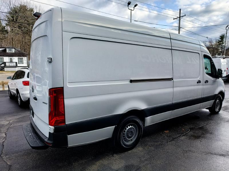 Mercedes-Benz Sprinter 2500 170-in. WB 2021