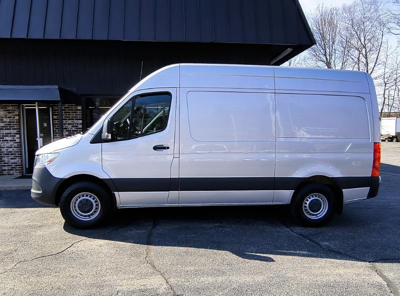 Mercedes-Benz Sprinter 2500 144-in. WB 2023