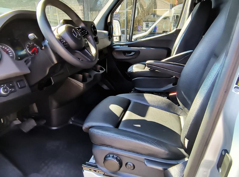 Mercedes-Benz Sprinter 2500 144-in. WB 2023