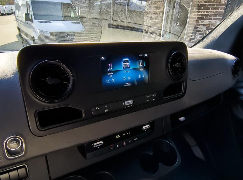 Mercedes-Benz Sprinter 2500 144-in. WB 2023