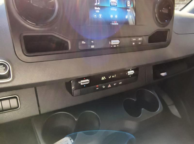 Mercedes-Benz Sprinter 2500 144-in. WB 2023