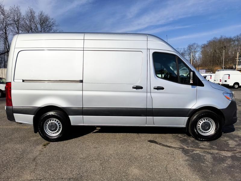 Mercedes-Benz Sprinter 2500 144-in. WB 2023
