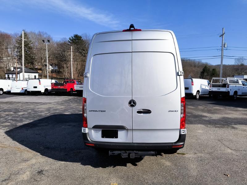 Mercedes-Benz Sprinter 2500 144-in. WB 2023