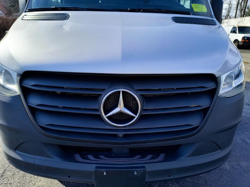 Mercedes-Benz Sprinter 2500 144-in. WB 2023