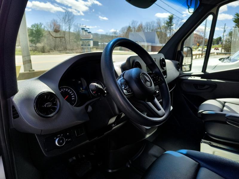 Mercedes-Benz Sprinter 2500 144-in. WB 2023