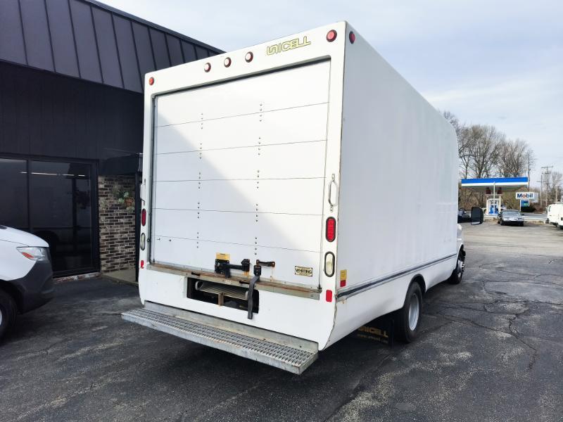 GMC Savana G3500 159 in. 2018