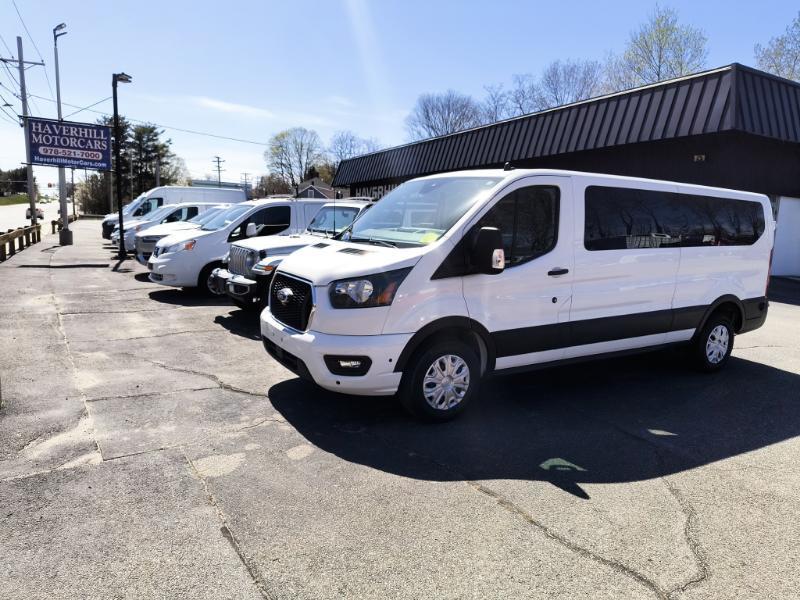 Ford Transit 350 Wagon Low Roof XL w/Sliding Pass. 148-in. WB 2024