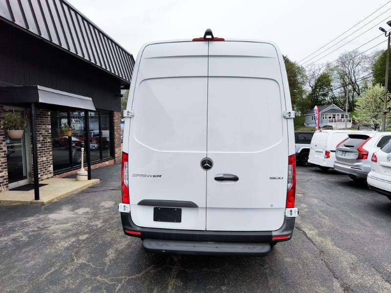 Mercedes-Benz Sprinter 1500 144-in. WB 2023