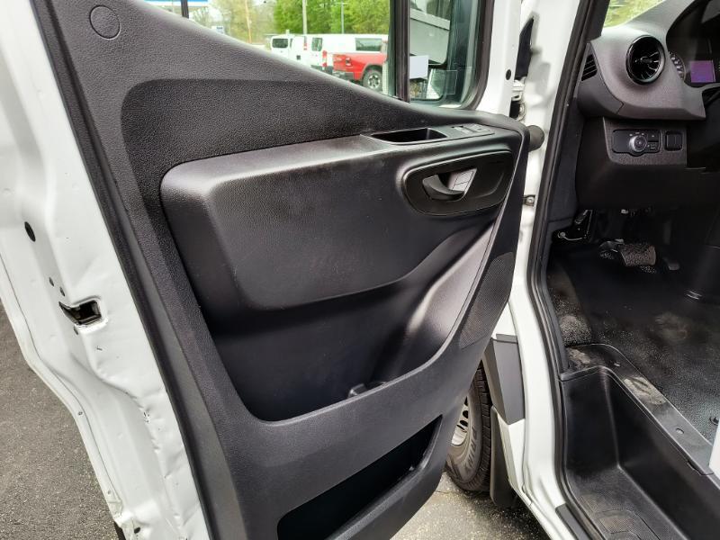 Mercedes-Benz Sprinter 1500 144-in. WB 2023