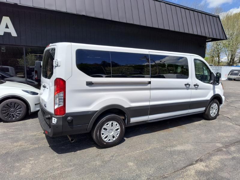 Ford Transit 350 Wagon Low Roof XL w/Sliding Pass. 148-in. WB 2024