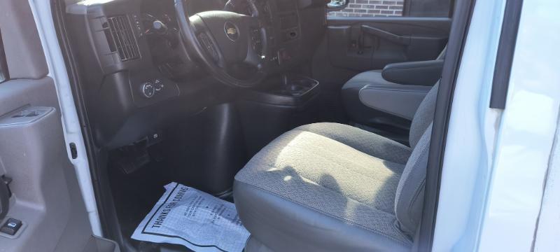 Chevrolet Express G3500 139" 2021