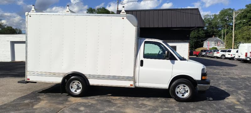 Chevrolet Express G3500 139" 2021