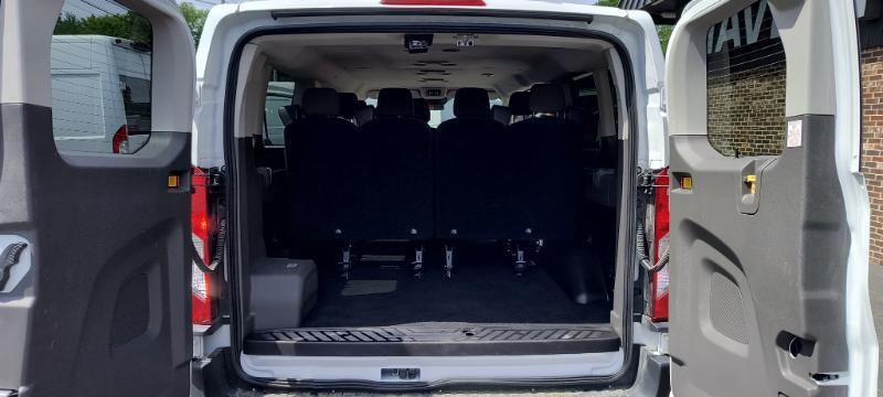 Ford Transit 350 Wagon Low Roof XL w/Sliding Pass. 148-in. WB 2023